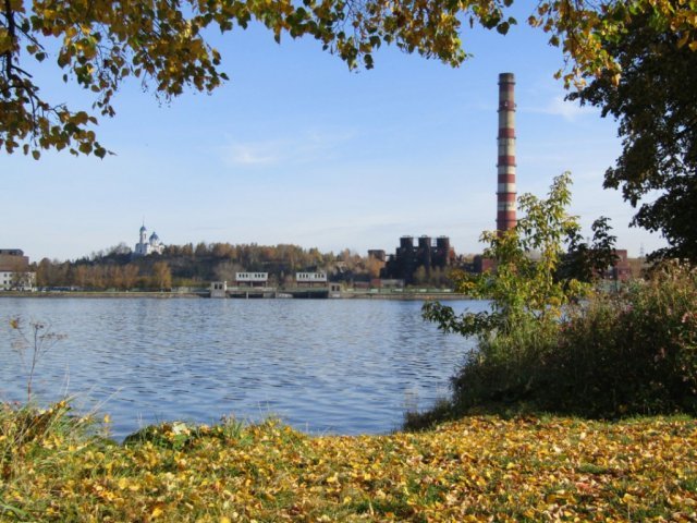 На Режевском пруду в сентябре