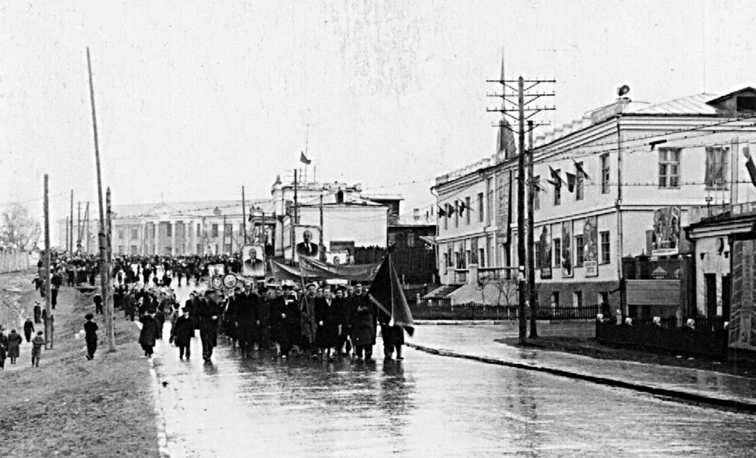 Реж. Улица Советская в 1960-е годы