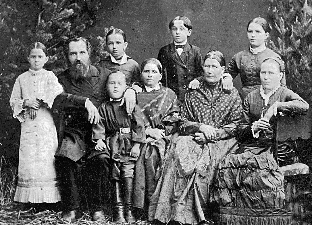 История Режа. Зажиточная режевская семья в начале XX века