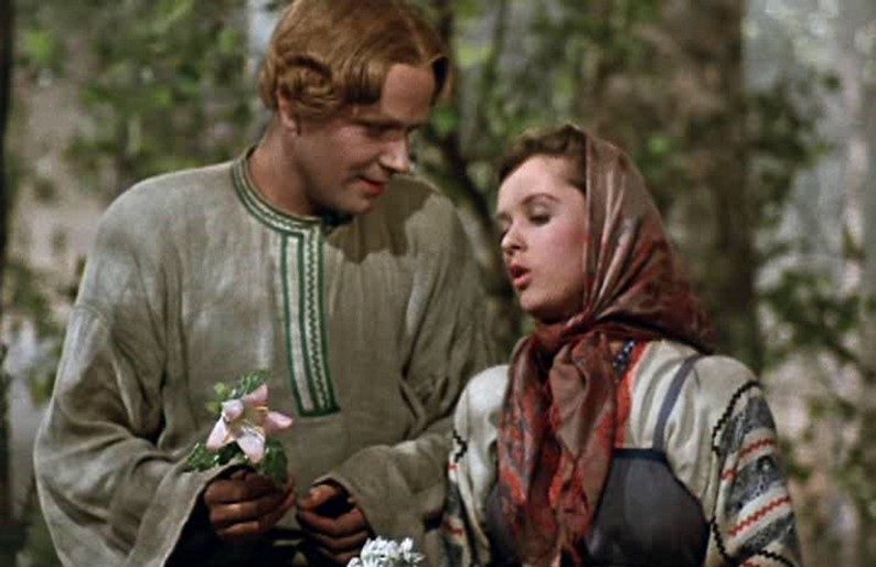Кадр из фильма «Каменный цветок» (1946 год)