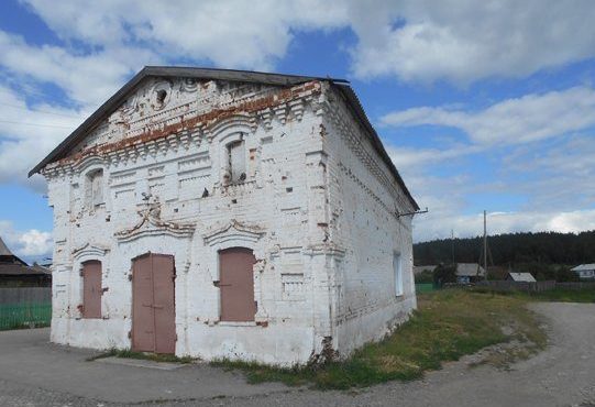 Лавка Зобнина в Октябрьском