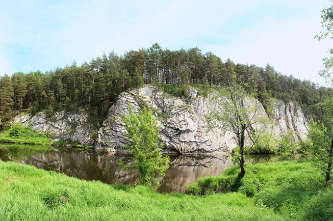 Белый камень
