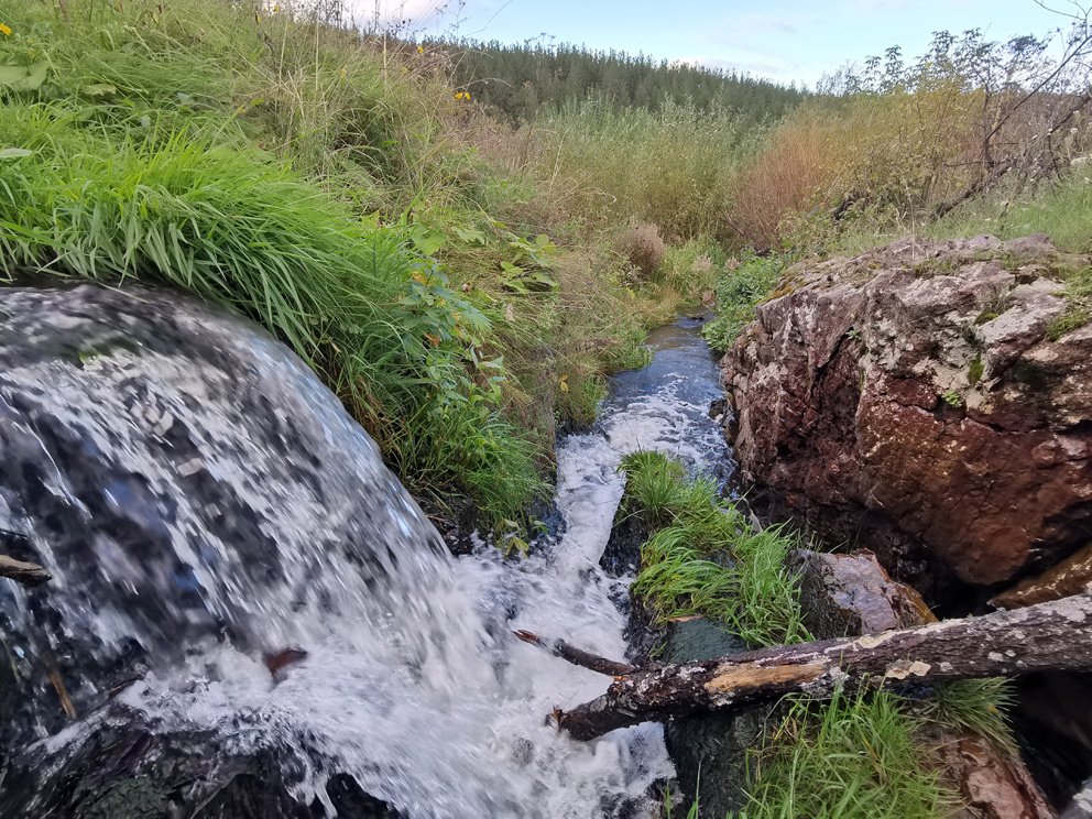 Яшмовый водопад в Голендухино