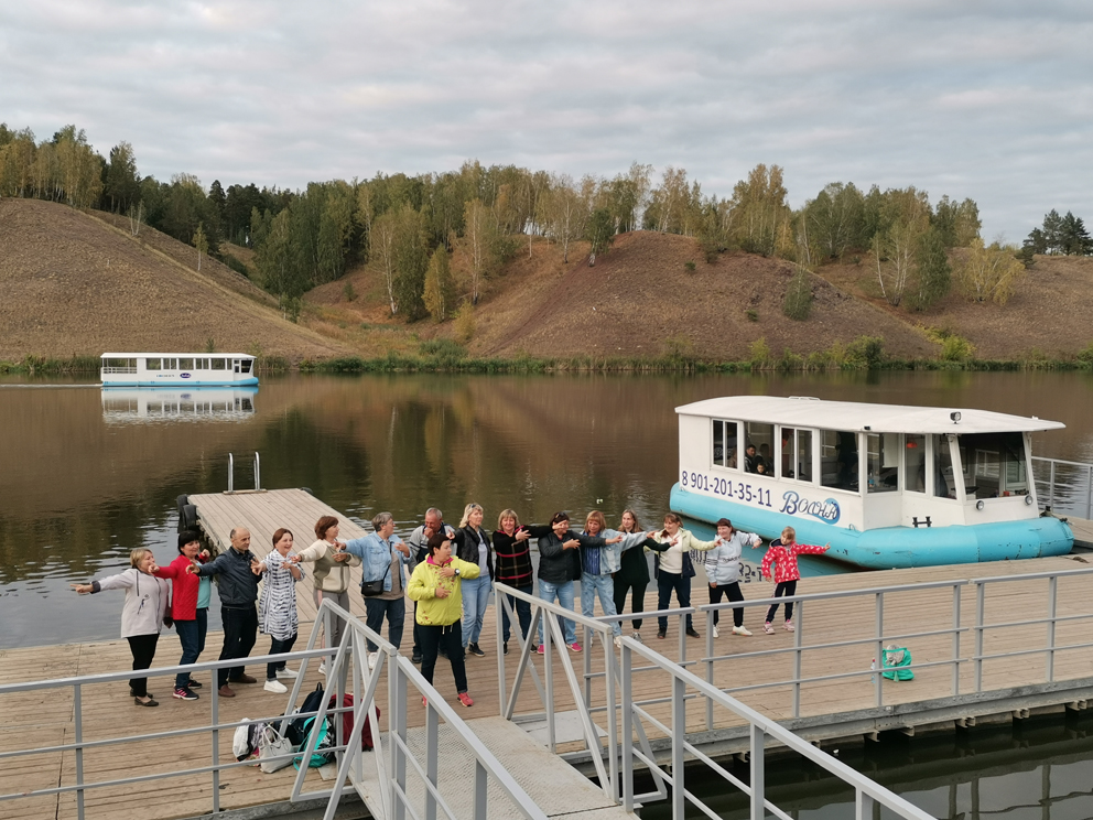 После прогулки на кораблике по Исети с турфирмой "Малыш и Карлсон" город Реж