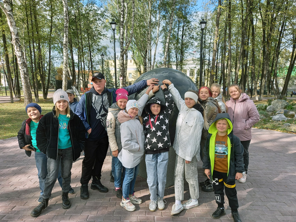Турфирма «Малыш и Карлсон». Во время экскурсии по Режу в Центральном парке города