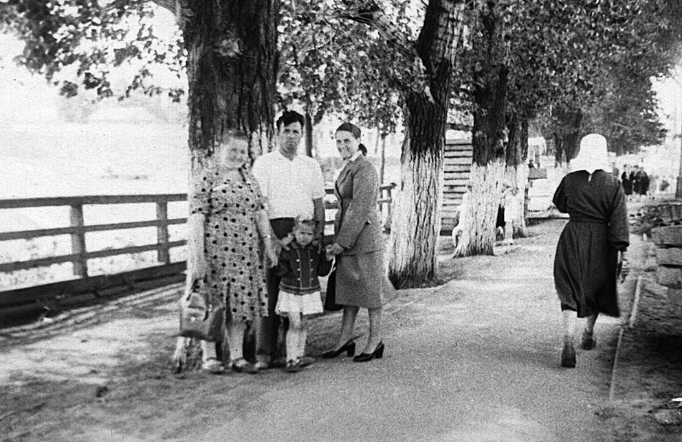 Старые фотографии Режа. На Режевской плотине в 1960-е годы