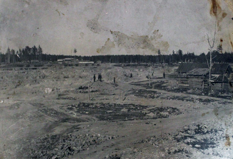 История Режа. Рудник, предположительно в районе Першино, Режевского завода. Фото начала XX века