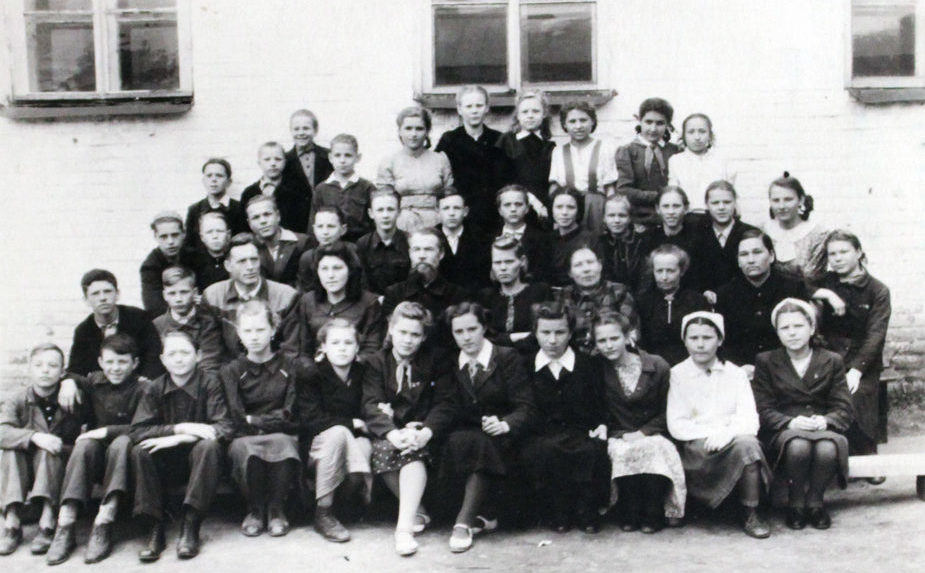 Реж. Семиклассники Первой школы, 1949 год