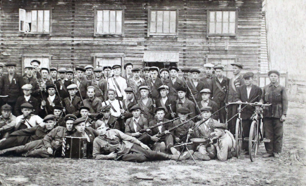 История Режа: участники 30километрового военизированного похода. Фото 1939 года