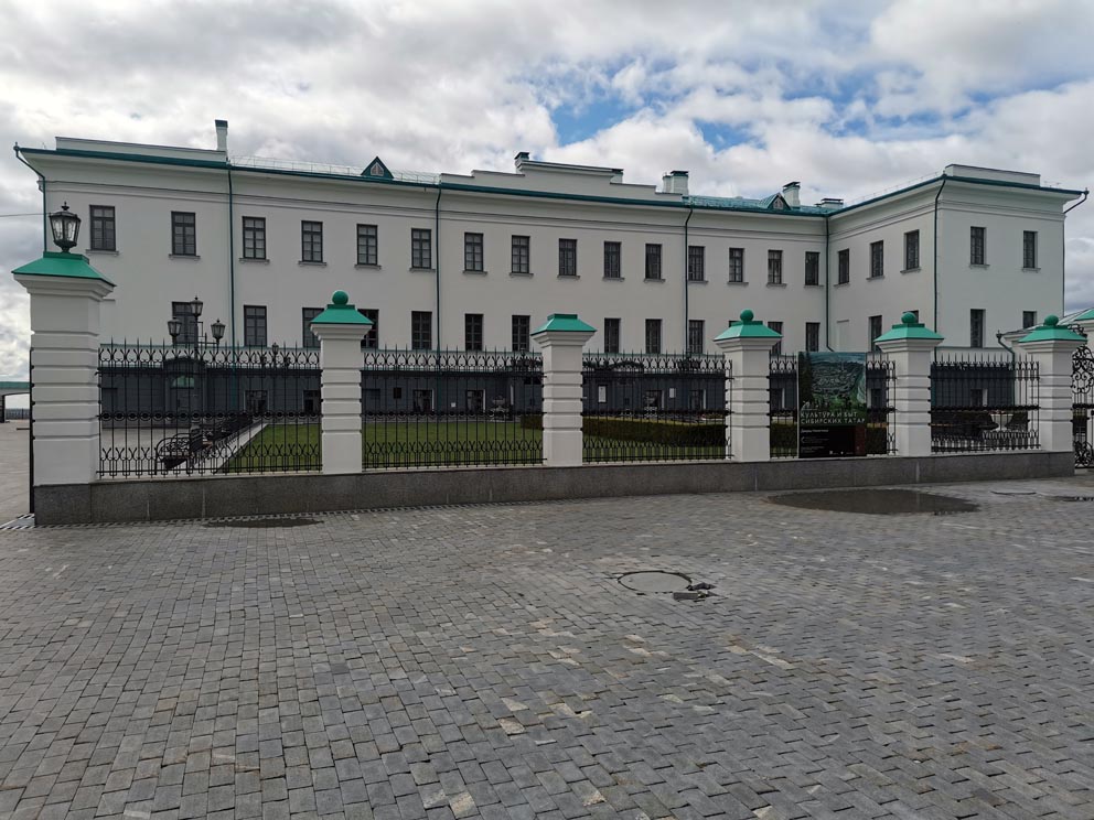 Экскурсия в Тобольск: история и достопримечательности. Дворец наместника в Тобольском кремле