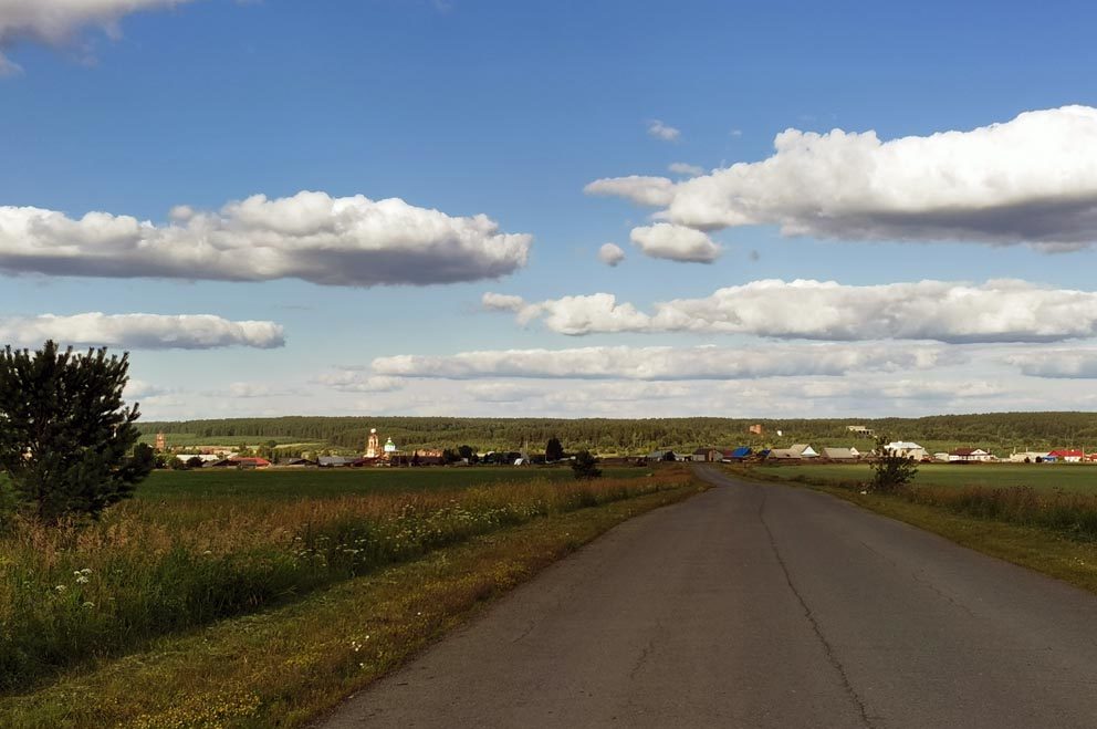 Общий вид на село Клевакинское с храмом Фрола и Лавра